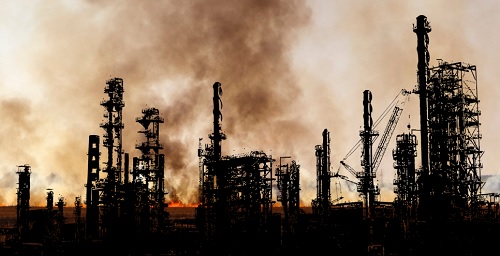 2019-09-18 Oil refinery burning